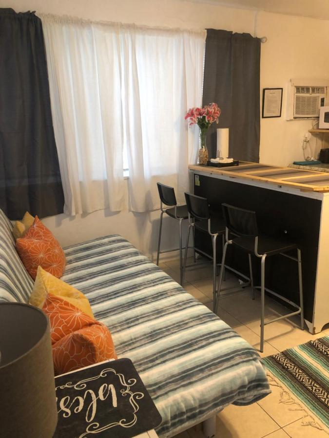Hollywood Beachfront House Extérieur photo